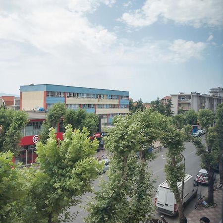 Erbi'S Home Shkodër Екстериор снимка